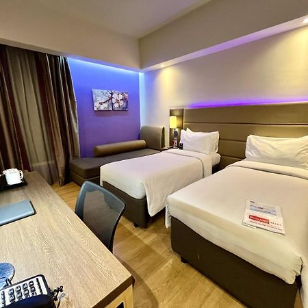 Bigland Hotel & Convention Sentul Bogor Extérieur photo