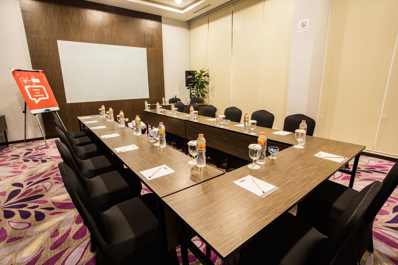 Bigland Hotel & Convention Sentul Bogor Extérieur photo
