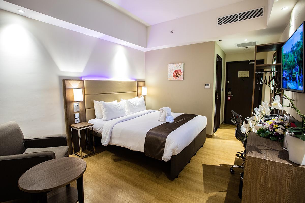 Bigland Hotel & Convention Sentul Bogor Extérieur photo